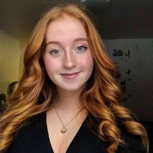 Meet your Posher, Camillia